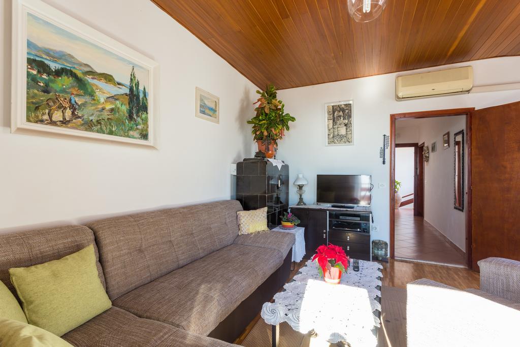 Lise Apartamento *